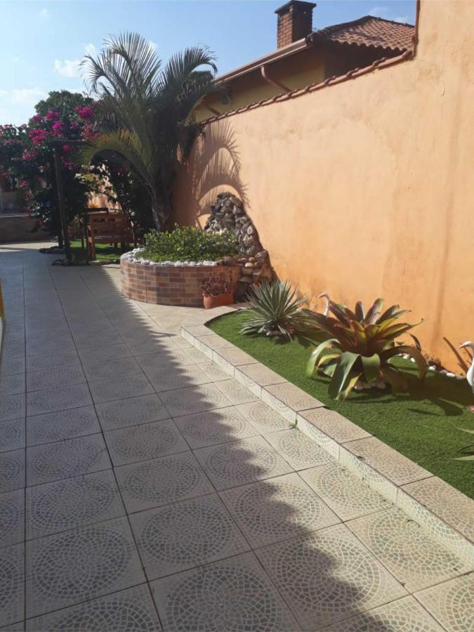 Chacara Bella Vida Com Piscina Churrasqueira Salao De Festas Fogao A Lenha Quadra Aracariguama Buitenkant foto